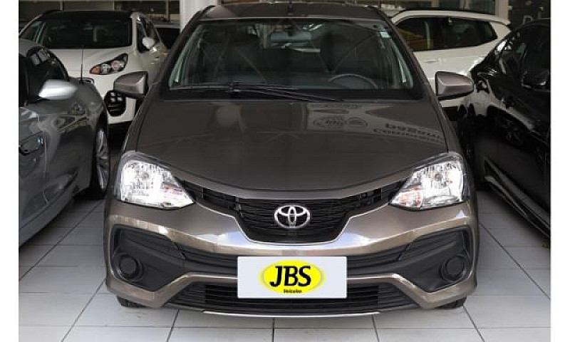  Toyota  Etios 1.3 X...