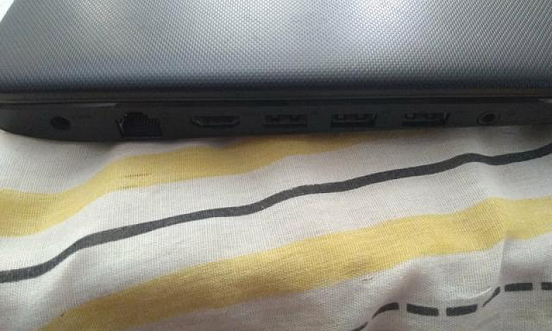 Vendo Notebook Samsu...