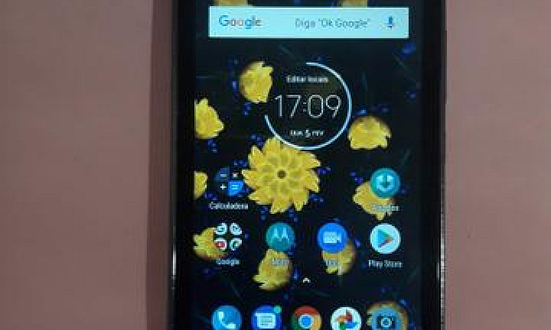 Moto G5...