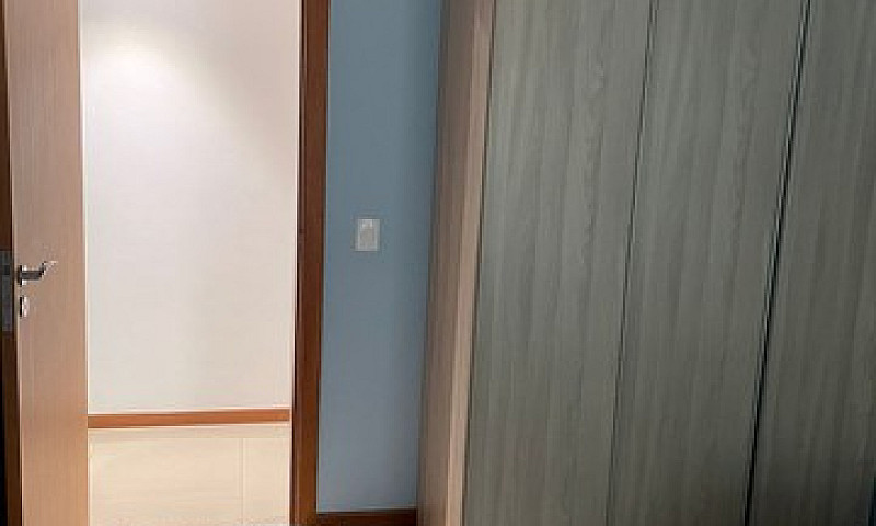 4 Quartos (1 Suíte),...