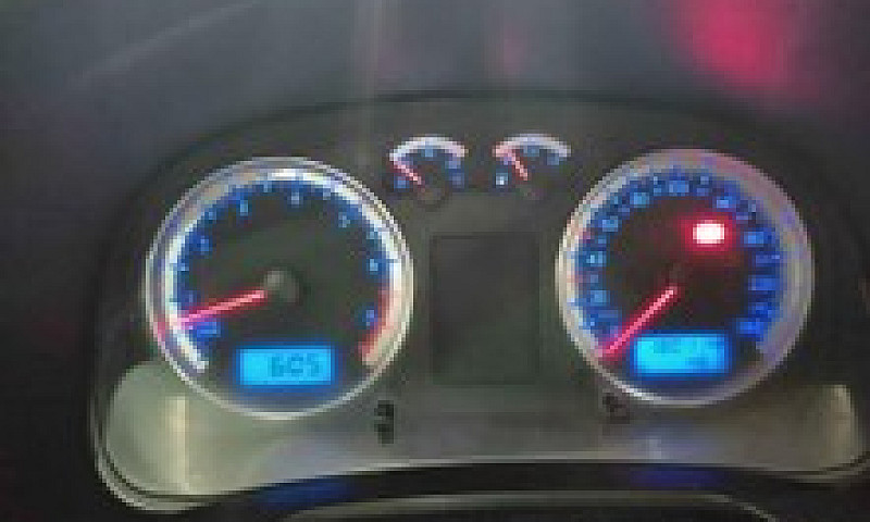 2005 Volkswagen Golf...