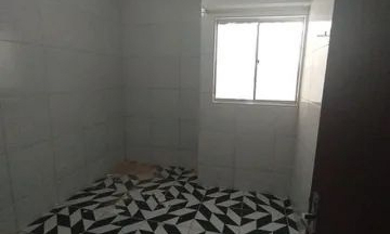 Aluga-Se Apartamento...