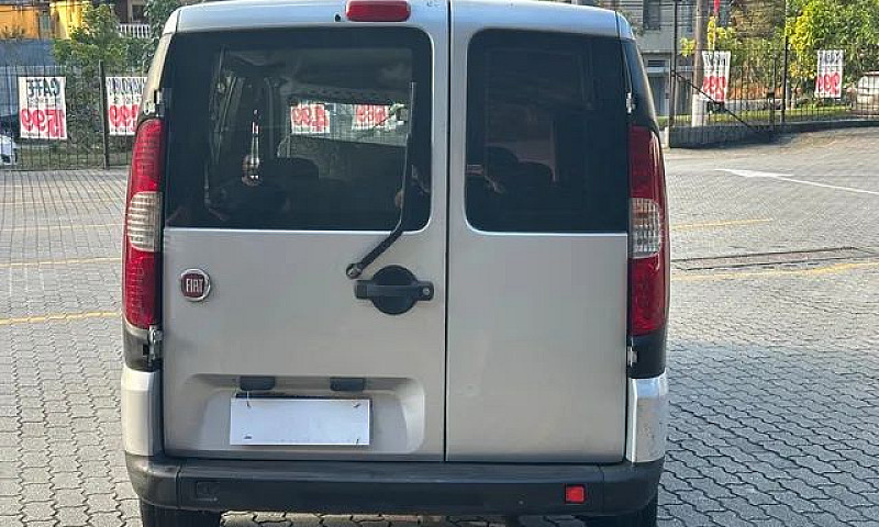 Fiat Doblo 2013...