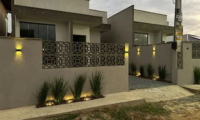 Casa 2 Dormitórios B...