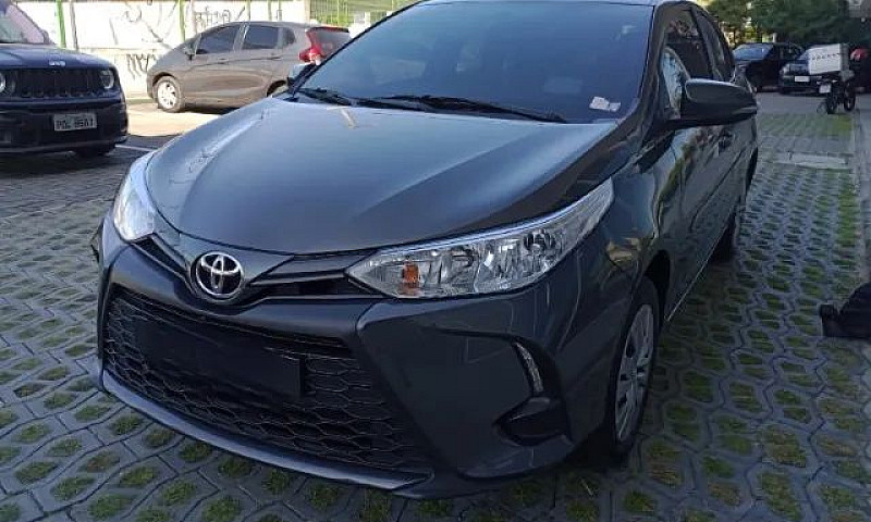 Toyota Yaris Xl Seda...