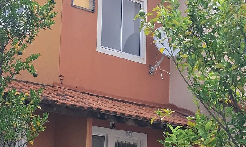 Casa  Condomínio Gre...