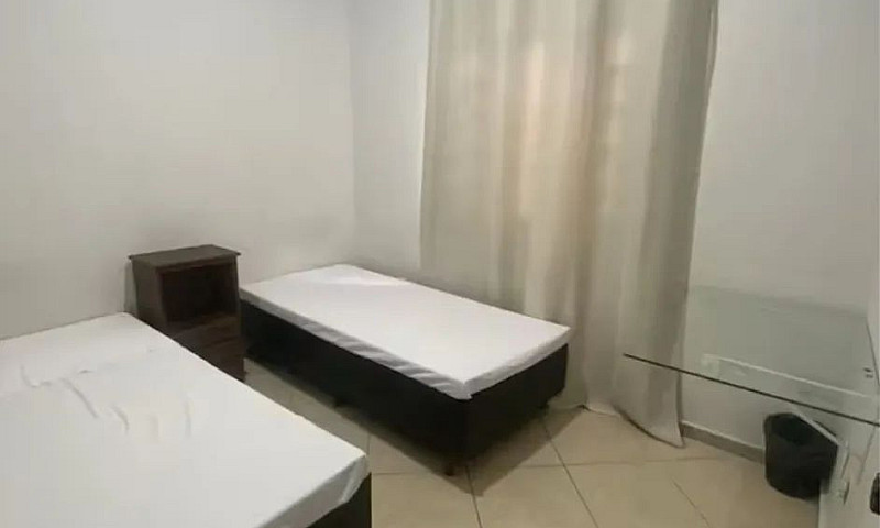 Quarto Mobiliado R$5...