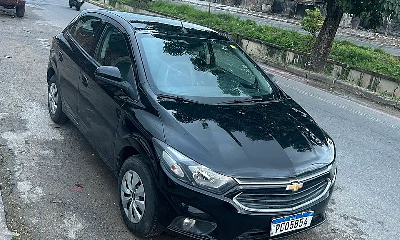 Chevrolet Onix Hatch...