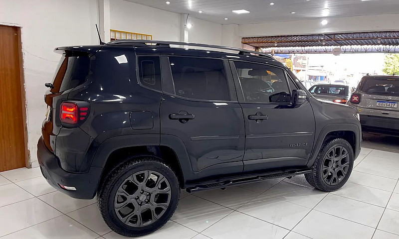 Jeep Renegade S T270...