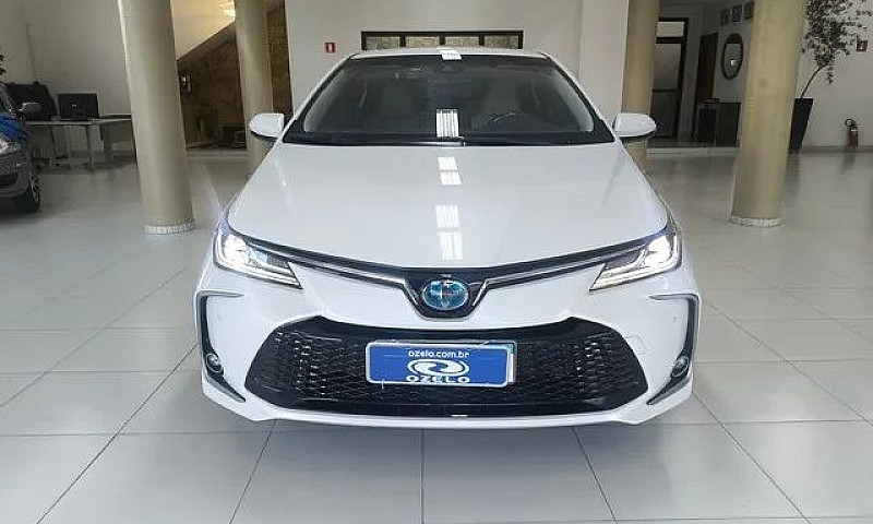 Toyota Corolla Altis...