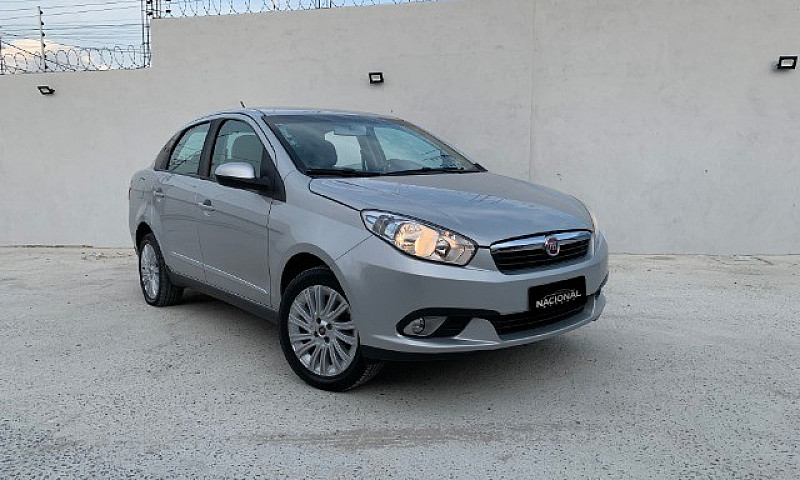 Fiat Siena Essence 1...