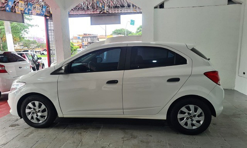 Chevrolet Onix Joy 1...