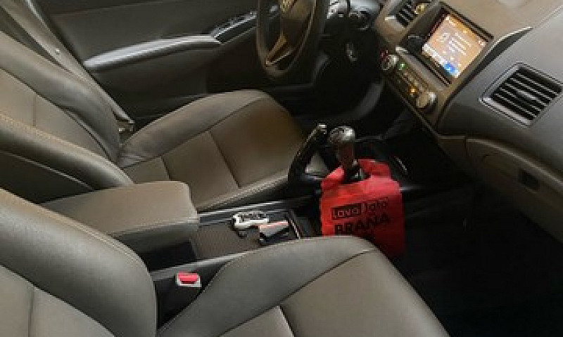 Honda Civic ...