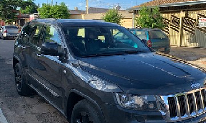 Jeep Gran Cherokee L...