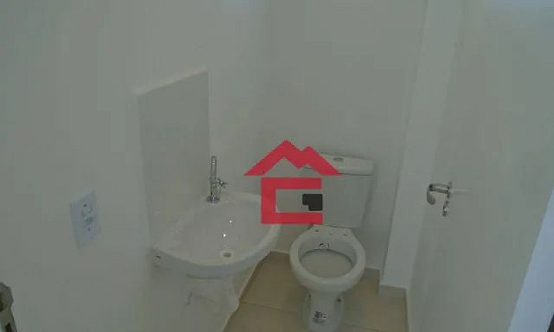 Casa Com 2 Dormitóri...