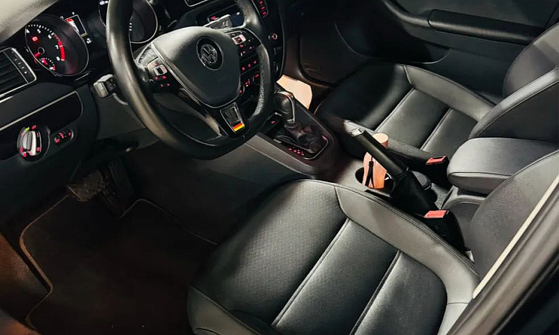 Volkswagen Jetta Hig...