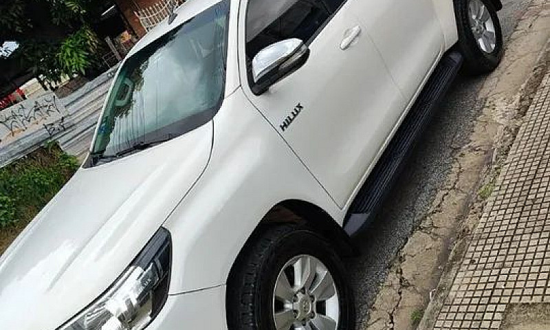 Hilux Turbo Diesel B...