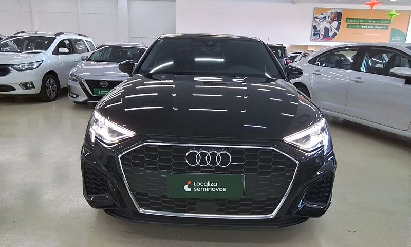Audi A3 Sedan S-Line...