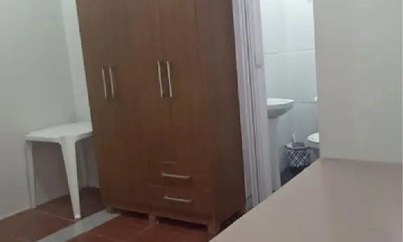 Quarto Mobiliado R$5...