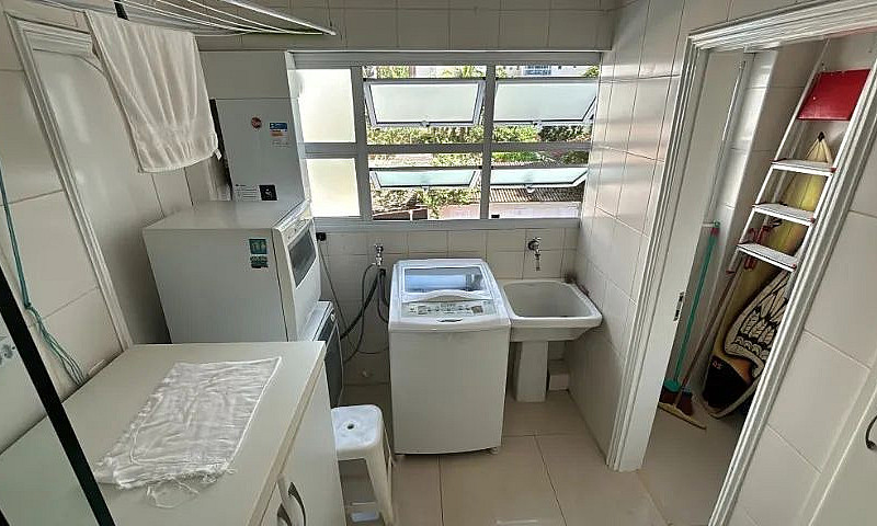 Apartamento 3 Suítes...