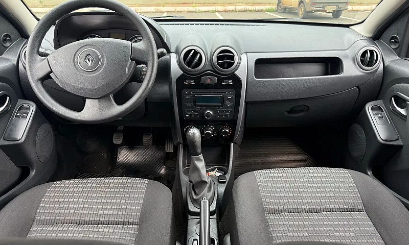 Renault Sandero Expr...
