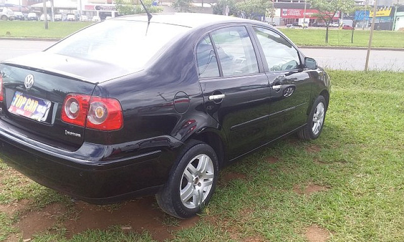 Vw Polo Sedan 1.6 Em...
