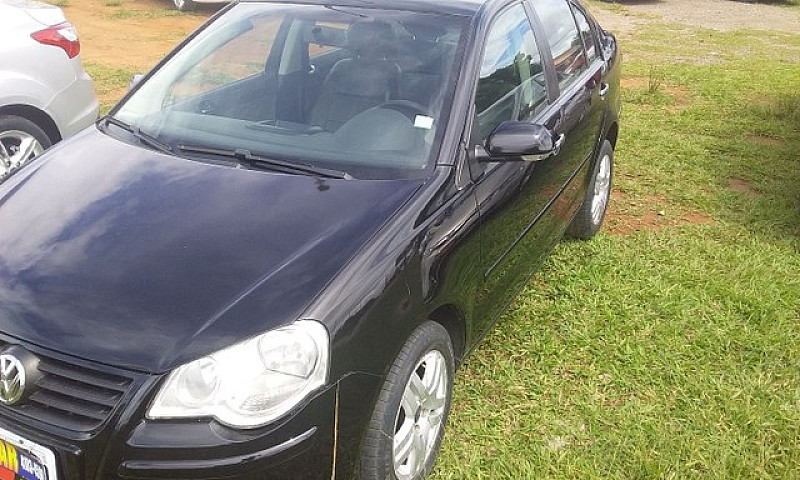 Vw Polo Sedan 1.6 Em...