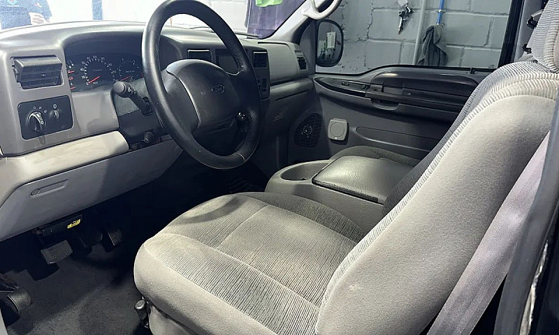 Ford F250 Tropivan 8...
