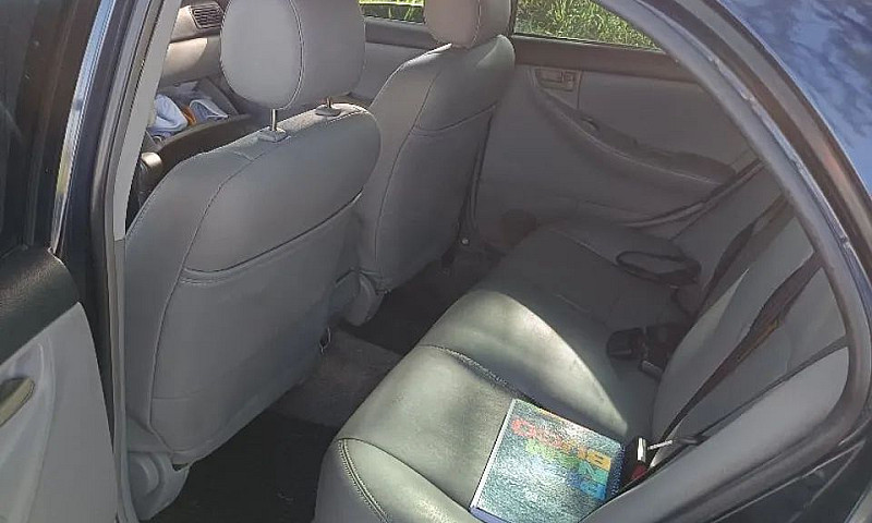 Toyota Corolla Xei 1...