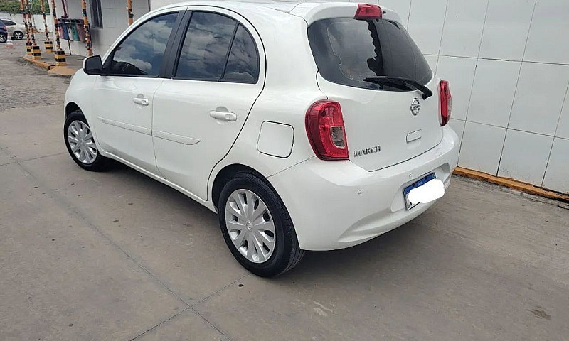 Nissan March S 1.0 1...