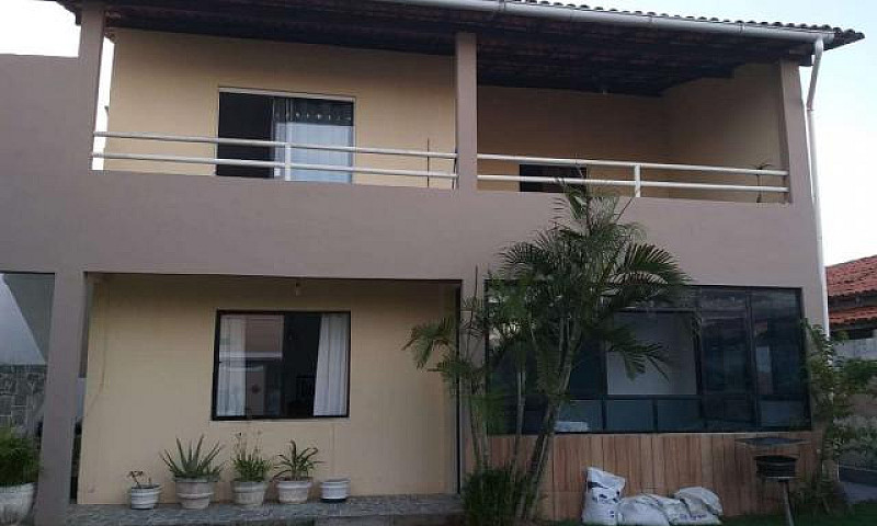 Casa Com 03 Quartos ...