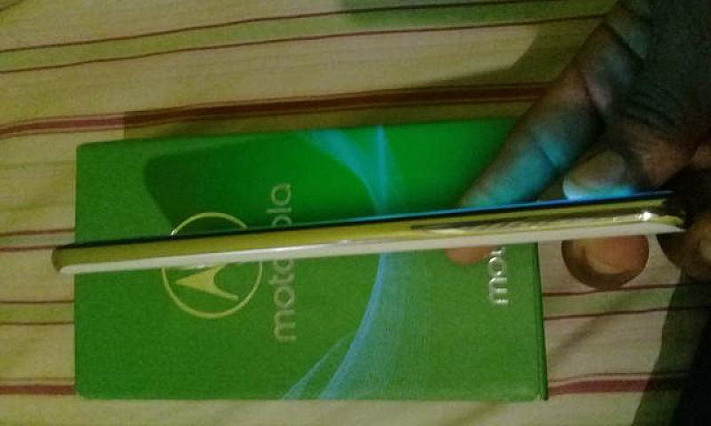 Celular...