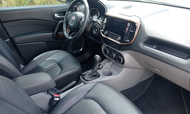 Fiat Toro 2.0 16V Tu...