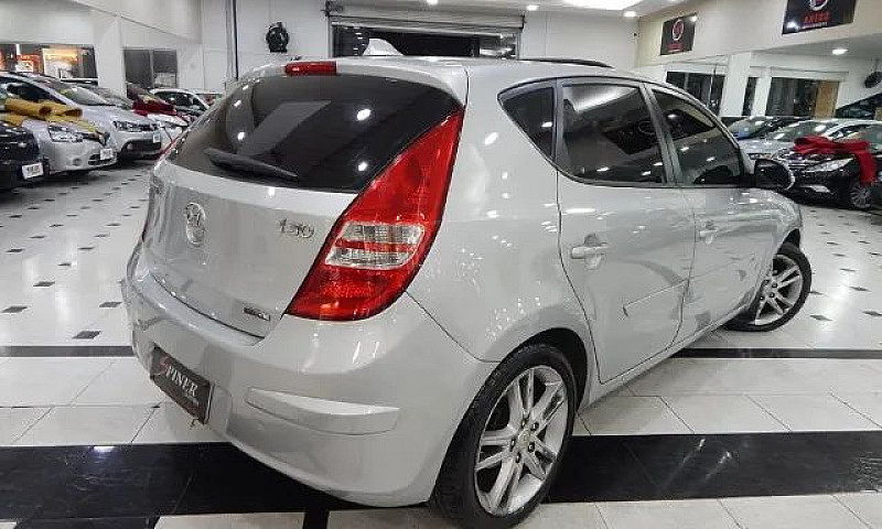 Hyundai I30 2.0 Mpfi...