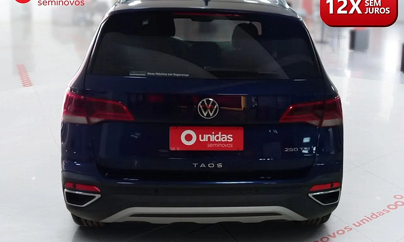 Volkswagen Taos High...