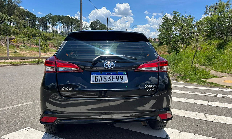 Toyota Yaris Xls 1.5...