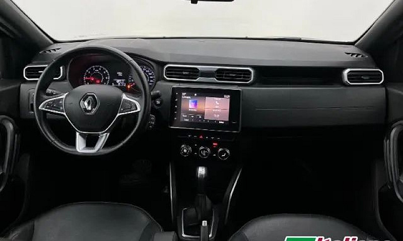 Renault Duster Iconi...