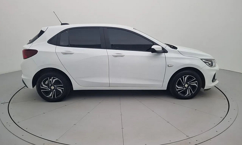 Chevrolet Onix Hatch...