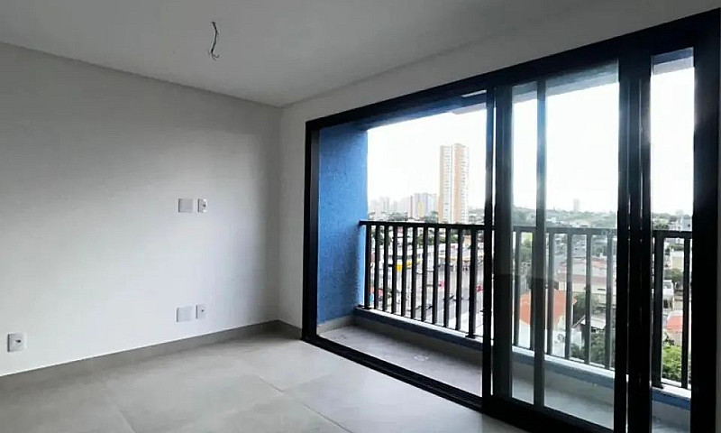 Lake House Residence...