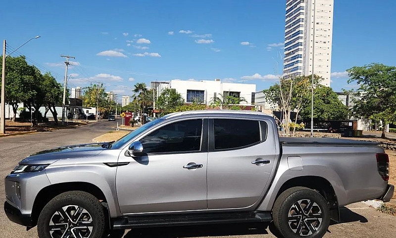 L200 Triton Hpe-S 20...