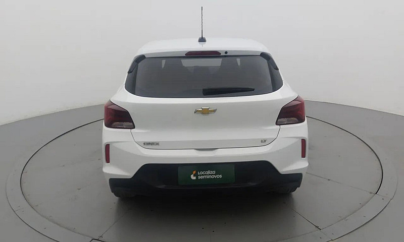 Chevrolet Onix Hatch...