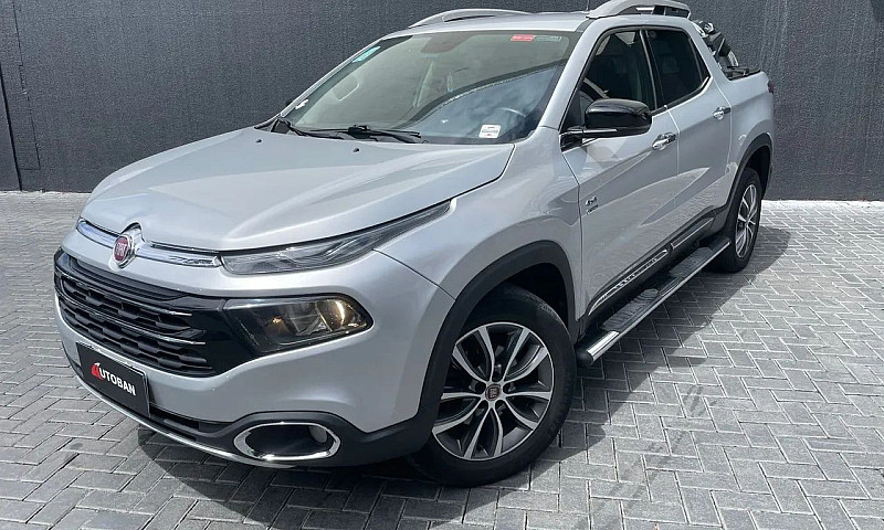 Fiat Toro Volcano 2....