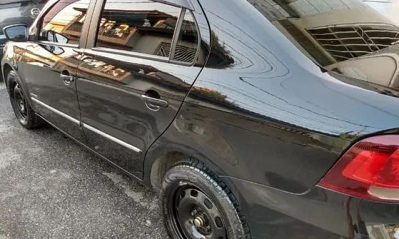 Volkswagen Voyage Co...