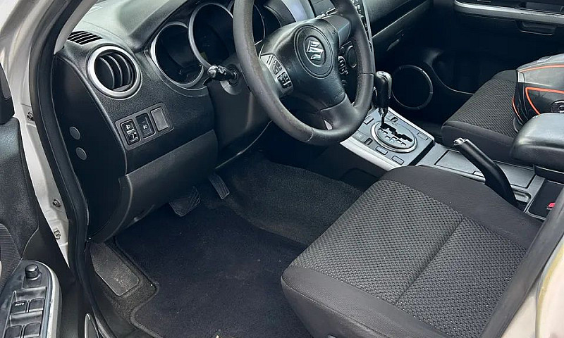 Suzuki Grand Vitara ...