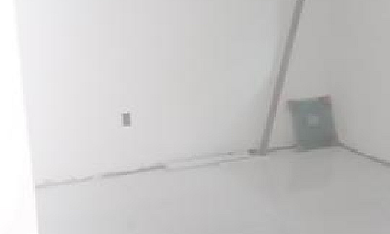 Linda Casa De 3 Quar...