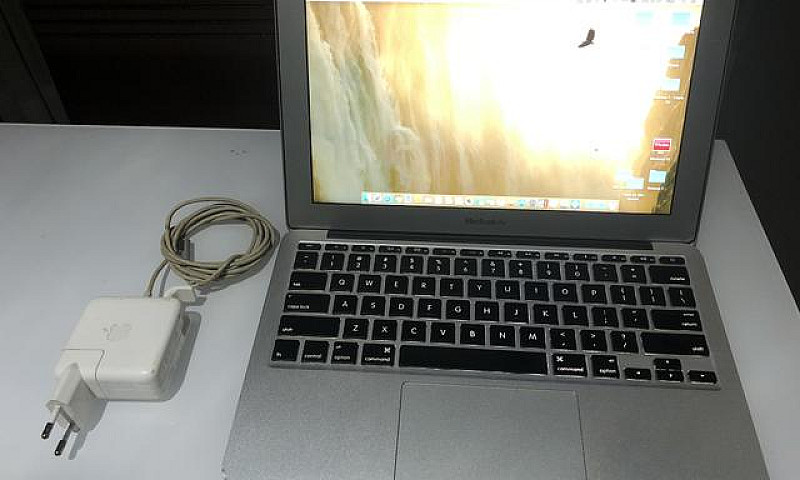 Macbook Air...