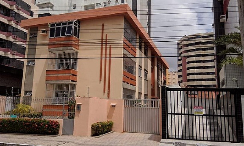 Aluga-Se Quarto Para...