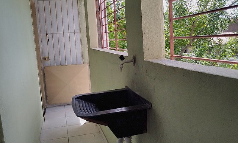 Aluga-Se Casa No Arr...