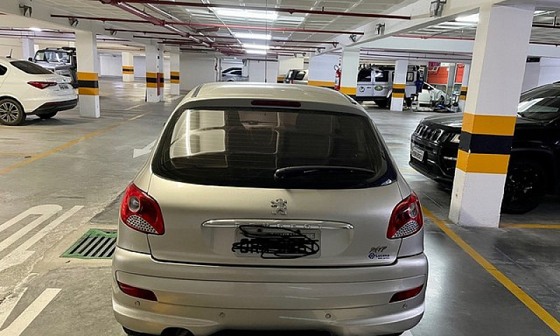 Vendo Peugeot 207 Mo...
