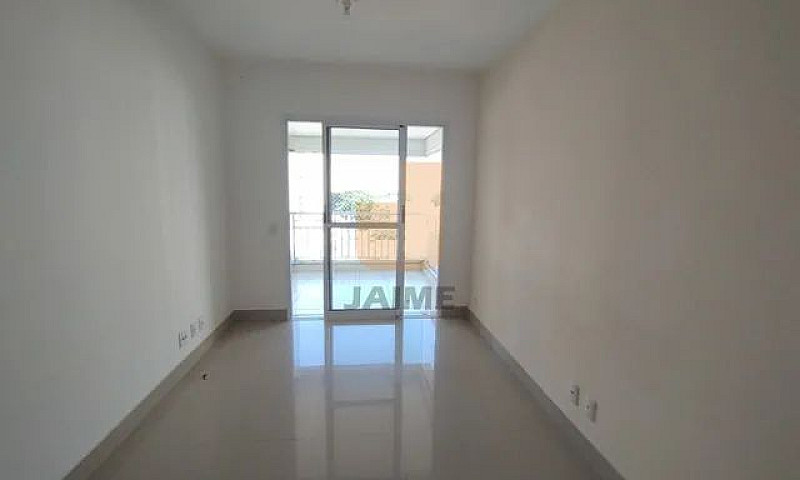 Apartamento Com Saca...